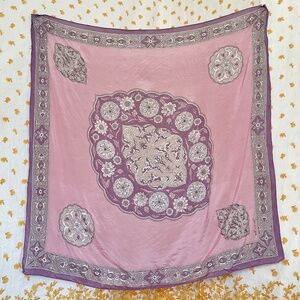 Vintage Oscar de la Renta Silk Scarf Pink Lavender Medallion 34 Square Designer